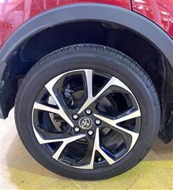 Toyota CH-R